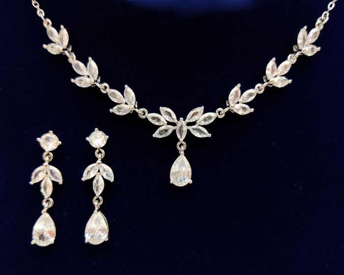 Evening set R1105
