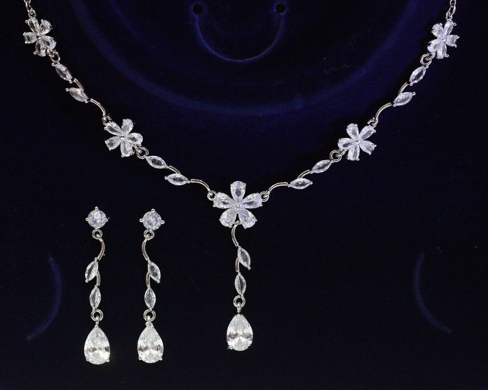 Evening set R1108