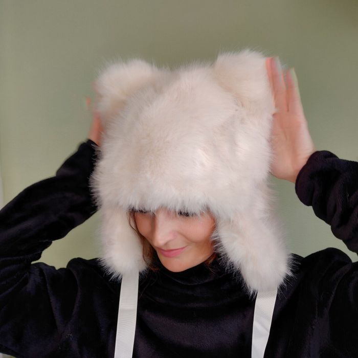 Hat with ears R2197