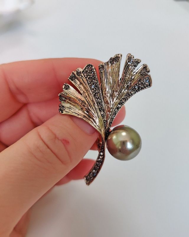 Brooch R248676907240
