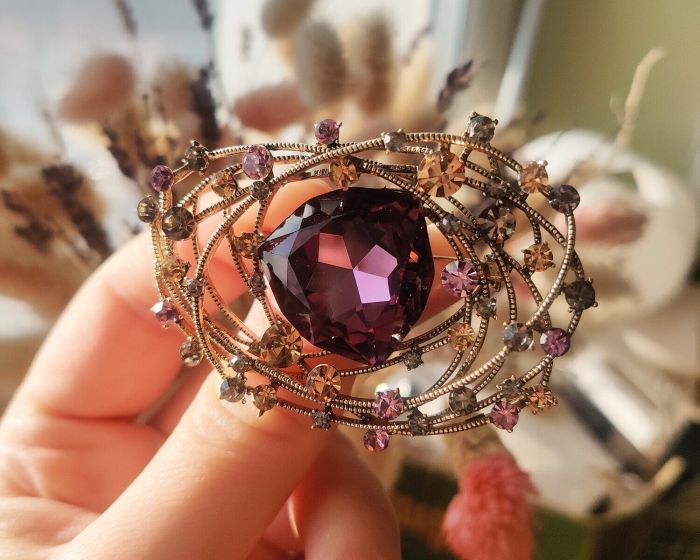 Brooch R249379507350