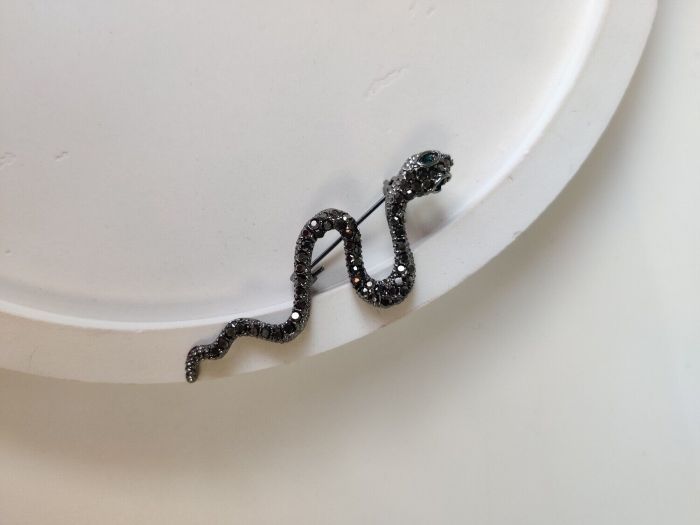 Snake brooch pendant R261675507180