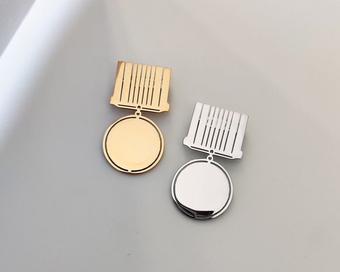 Steel brooch G265174807160