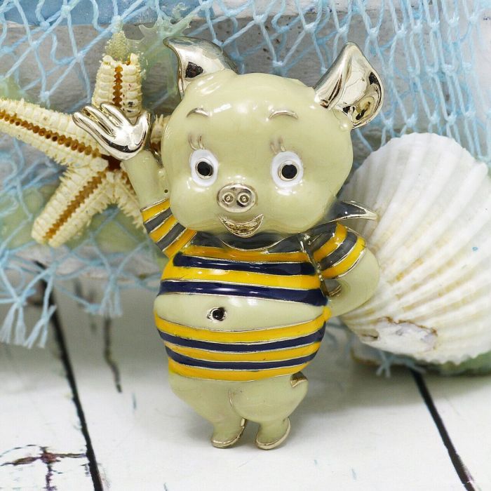 Brooch 2019 NG-31 2019 NG-31