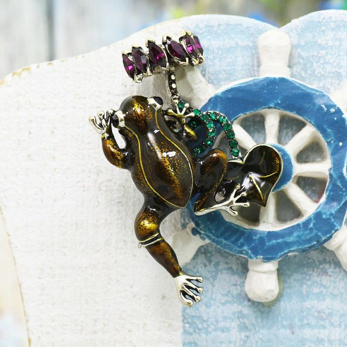 Brooch V517776907240 V517776907240