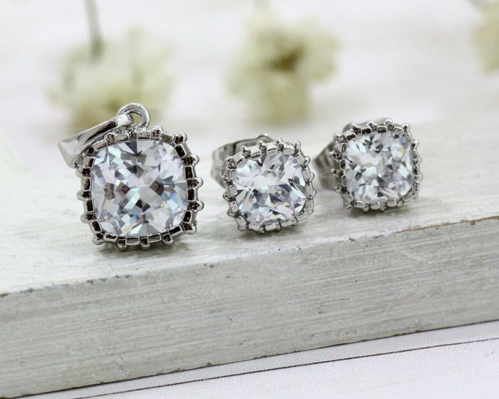 Set (pendant, earrings) F439076507220 F439076507220