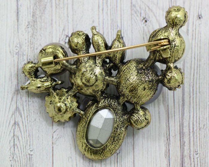Brooch F558574907170 F558574907170