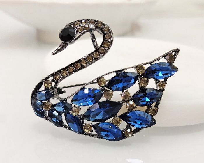 Swan brooch G816676507220