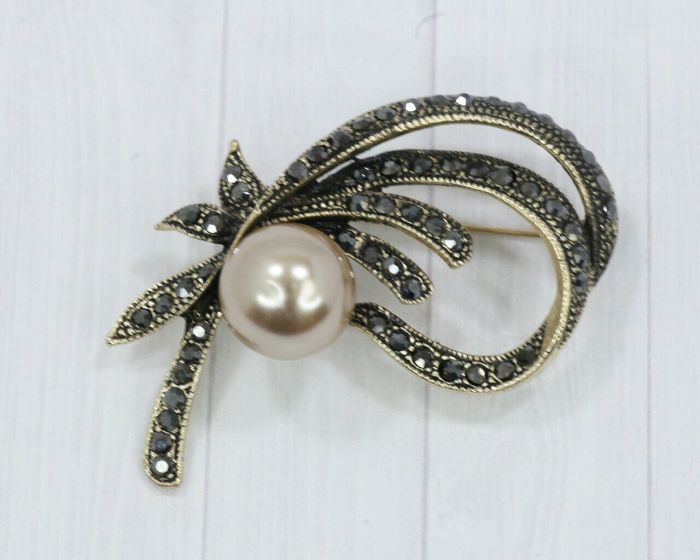 Brooch F746574807160 F746574807160
