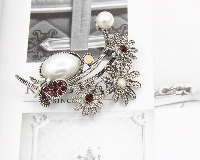 Brooch G346674907180